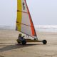 char a voile plage
